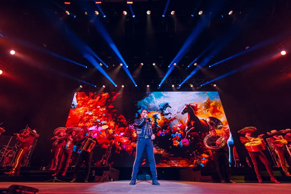 ALEJANDRO FERNÁNDEZ_STARLITE CHRISTMAS_12.12.24 (10)