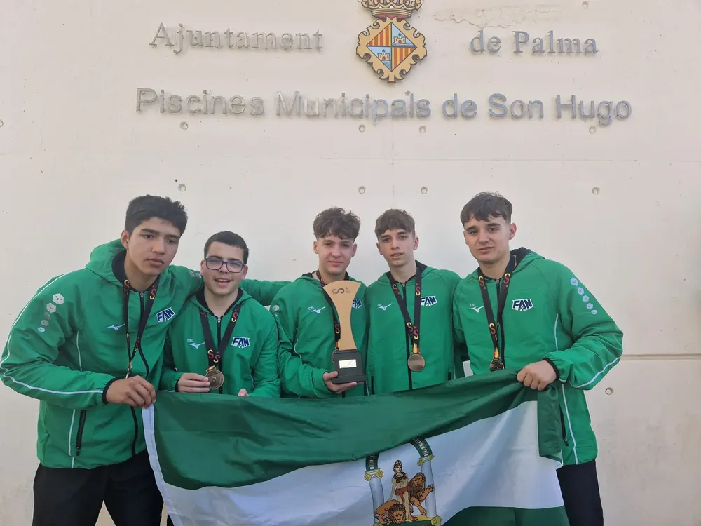 46- Seleccionados andaluces del Club Waterpolo Málaga en el Nacional