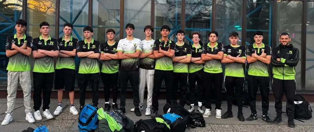 49- Equipo cadete del Waterpolo Málaga en Serbia