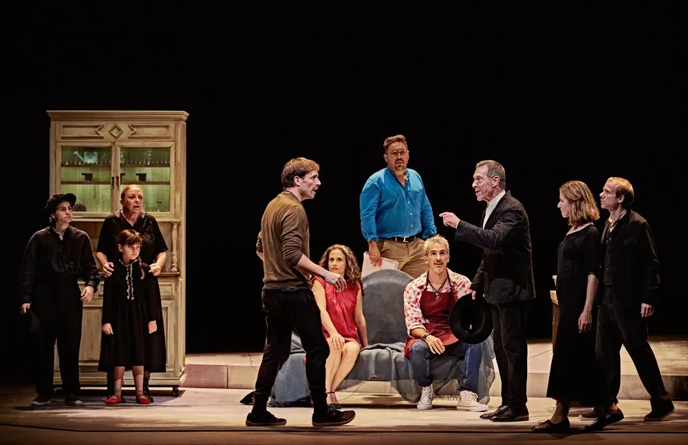 Seis personajes  en busca de autor